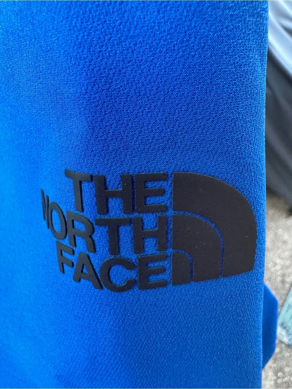 NWT The North Face Men’s Royal Blue and Dark Gray Full-Zip Performance Jacket